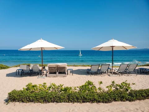 Beach nearby, beach towels