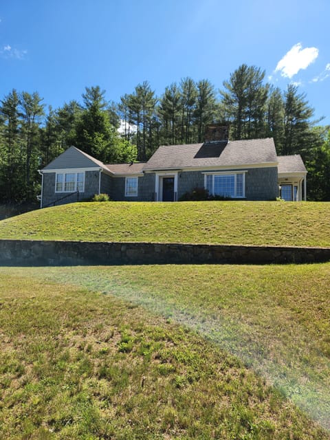 Adirondack High Peaks hideaway near Lake Placid, VT, and Canada ...