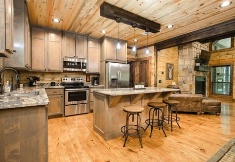 Modern meets rustic in this beautiful kitchen, ready for your culinary adventures.