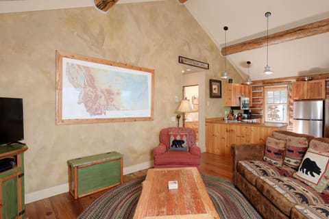 Plan your day with this beautiful Montana Map | Living Room