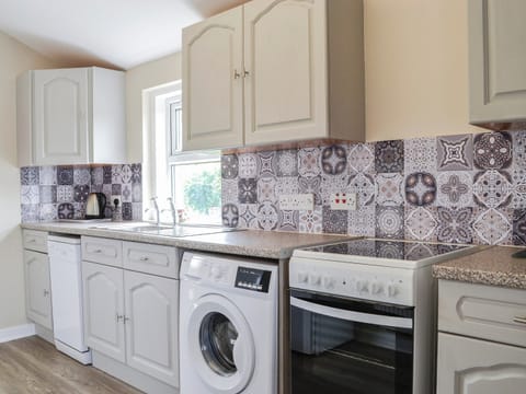 Kitchen | Bogrie Country Cottage, Annan, Dumfries