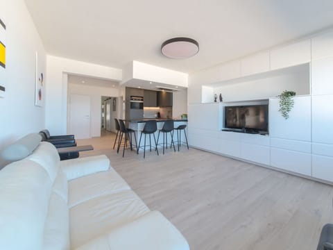 Property, Furniture, Couch, Table, Building, Comfort, Picture Frame, House, Television, Living Room