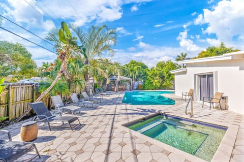 Outdoor pool, a heated pool