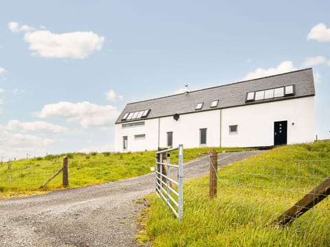 Cloud, Sky, Plant, Window, Building, Ecoregion, Natural Landscape, Slope, Highland, Land Lot