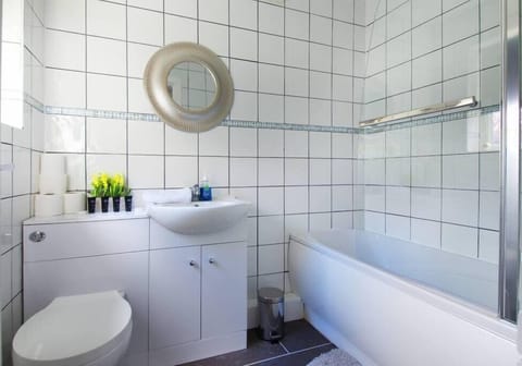 9d481df9 6c9e 4c8e 9515 cc03a0ce01a1