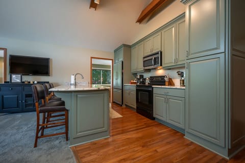 Fully Equipped Kitchen for the discerning cook