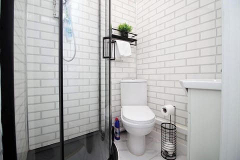 Our bathroom is spotless, modern, and designed with your comfort in mind. It features a sleek shower with excellent water pressure—perfect for a refreshing start to your day or a relaxing rinse at night.