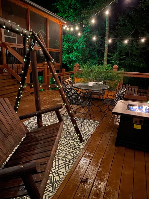 Brand New! We added a swing with sparkling lights and a FIRE PIT!!!