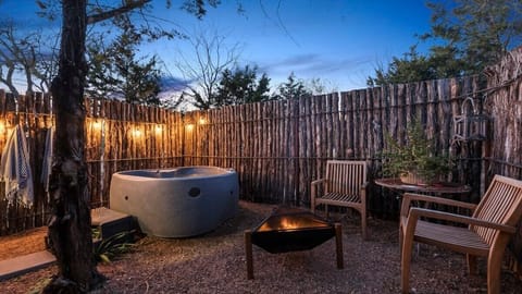 Private hot tub and fire pit