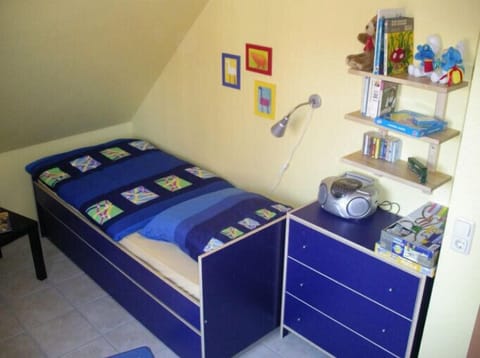 4 bedrooms, travel crib, free WiFi