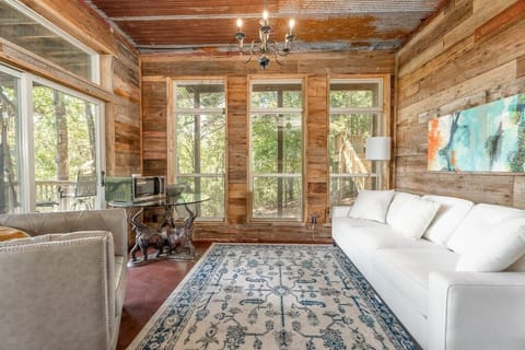 Another bright space for relaxing.