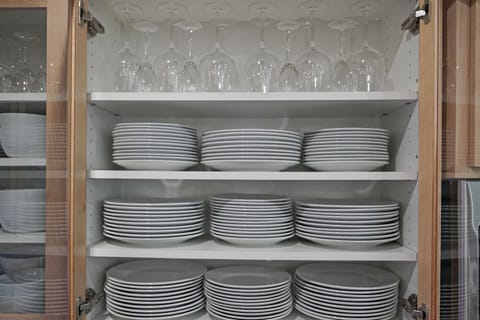 Plates and wine glasses