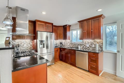 Our kitchen comes complete with upgraded appliances, cooking essentials, necessary utensils and bakeware to create delicious meals at home.