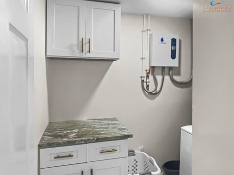 Emerald Towers West #6004 Laundry Area