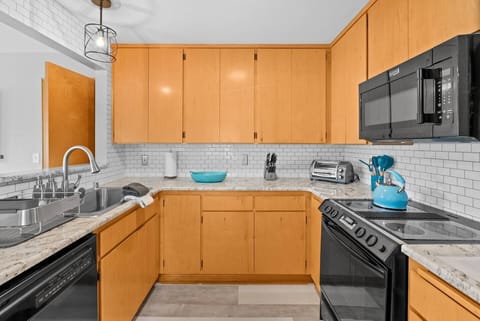 Well stocked kitchen. Brita filter pitcher. Salt/Pepper/Sugar