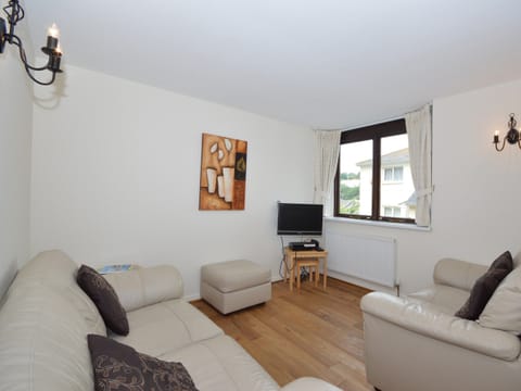 Living area | 8 Torwood Gables - Torwood Gables, Torquay