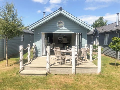 Exterior | Sandy Bay Beach House - The Bay, Filey, near Scarborough