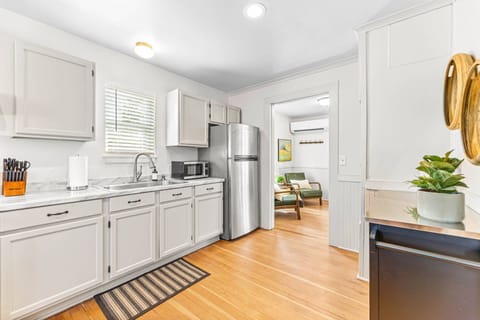 "I was very impressed with the cleanliness and appliances available." - Matt