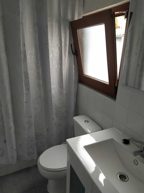 Bathtub