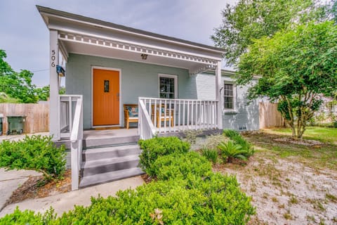 This charming pet-friendly cottage is the perfect escape for your next stay in Pensacola. 