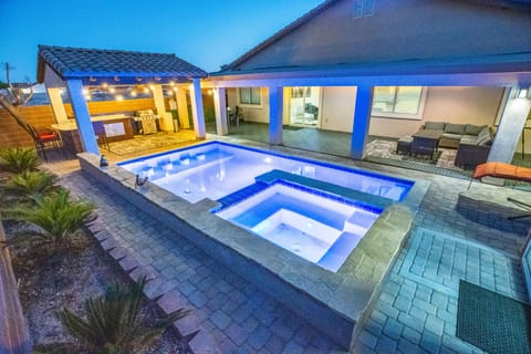 Pool | Outdoor pool, a heated pool