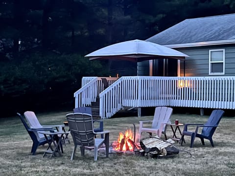 End an amazing day with conversation and s’mores around the fire pit.