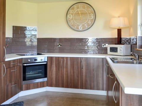 Kitchen | Seaviews and Hot Tub at The Fairways - The Fairways, Portpatrick