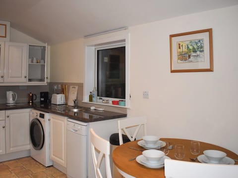 Kitchen/diner | Taigh Na Beadan, Isle of Lewis