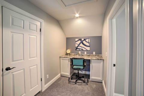 Hallway | Remote-Work Friendly