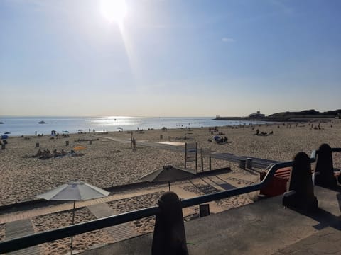 Beach nearby, sun loungers