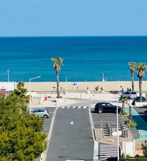 Beach/ocean view