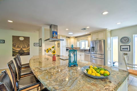 Kitchen | Complimentary Spices | Wine Fridge | Cooking Basics