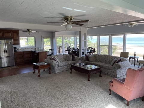 Open concept to dining table and kitchen