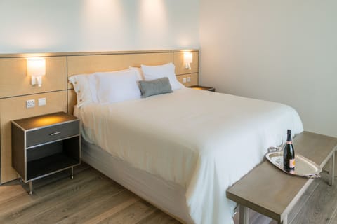 1 bedroom, premium bedding, in-room safe, iron/ironing board