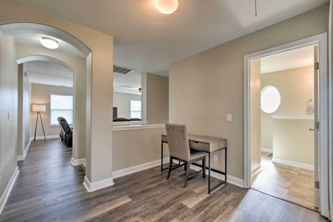 Upper Landing | Desk Workspace | Upper Level