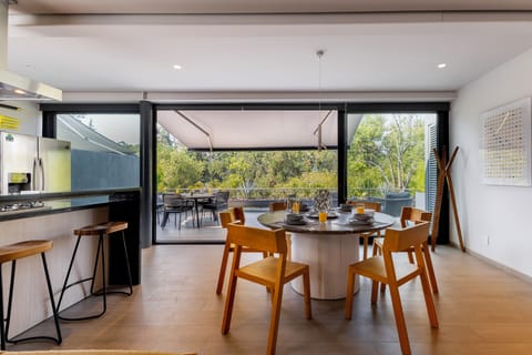 Dine amidst curated luxury, with the warmth of home.