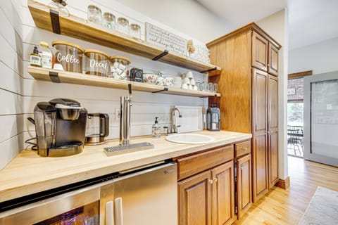 Coffee Bar | 1st Floor