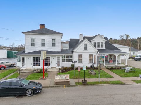 Located directly across from our home is the FAMOUS Rebecca Ruth Chocolates. We strongly recommend trying their famous Bourbon Balls.