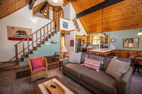 Alpine Welcome - Living Area