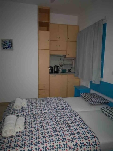 4 bedrooms, WiFi, bed sheets