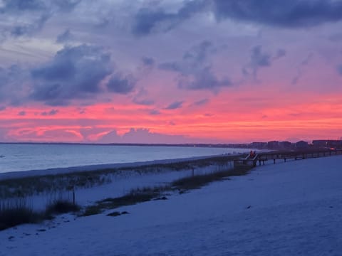 Beach nearby, sun loungers, beach towels