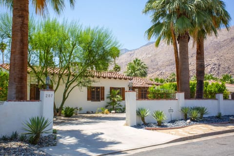 The Desert Star is located in the heart of desirable South Palm Springs.