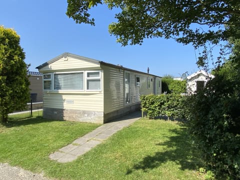 Terrace, Veranda, Garden chair, Garden table and Front Garden - EEZZ
