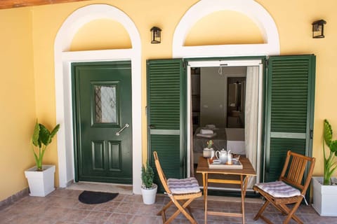 Katrin Studio kefalomandouko Corfu Exterior