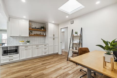 Station for when you need to get work done.