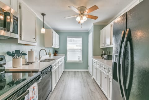 Enjoy cooking together as family in our nice open kitchen.