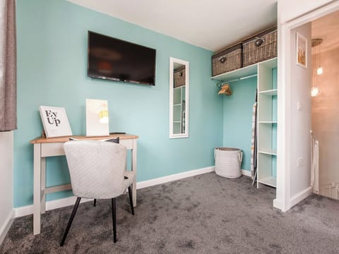 Double bedroom | Ay Come Inn, Acomb, near York