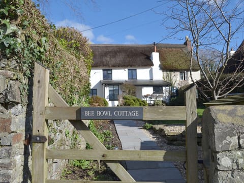Exterior | Bee Bowl Cottage, Landcross, near Bideford