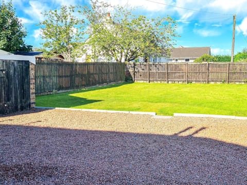 Garden | Kirklea, Wishaw, North Lanarkshire