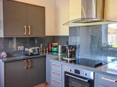Kitchen | Kirklea, Wishaw, North Lanarkshire
